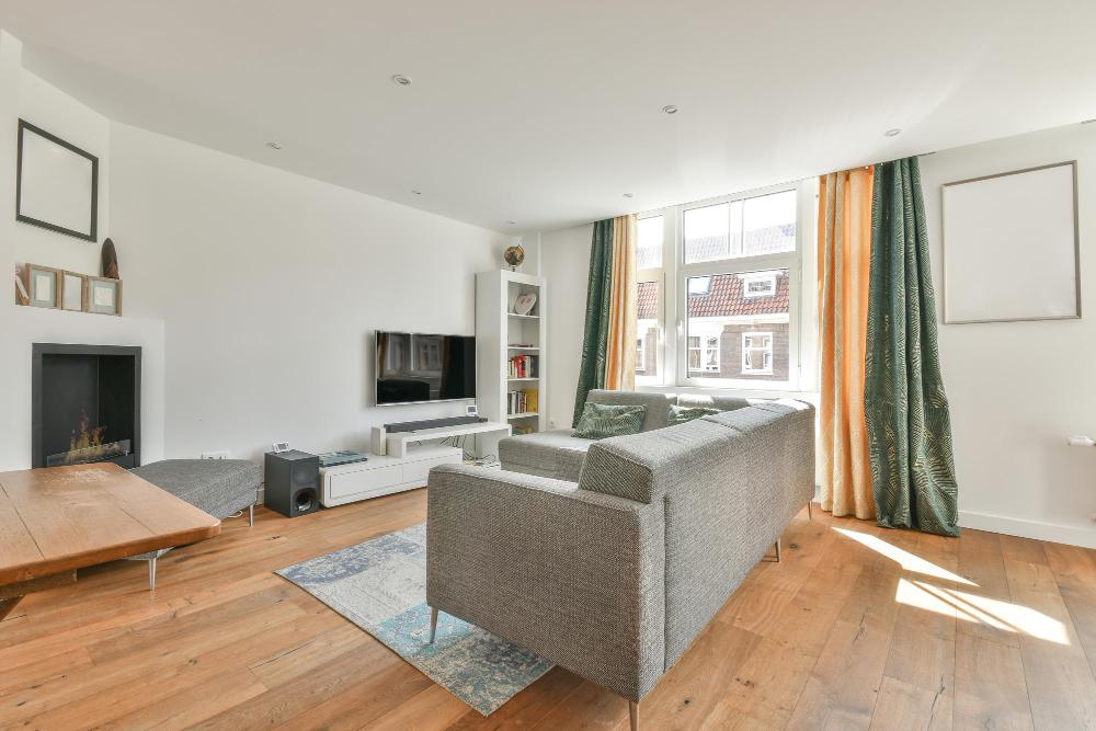 JUNSAY OAKS SENIOR APARTMENTS